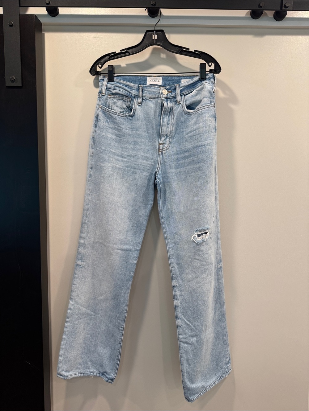 Frame Denim Light Blue Straight Leg Jeans with Knee Rip